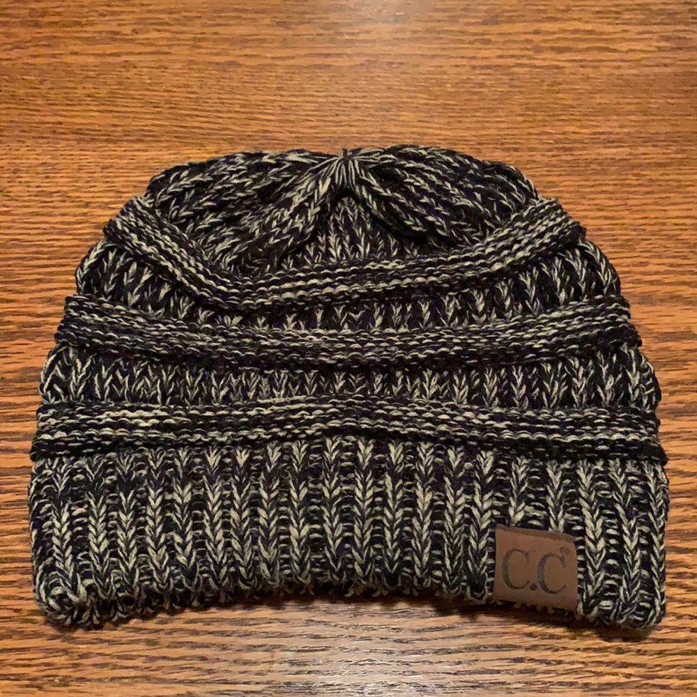 C.C Beanie: 2-Tone: Black & Dark Beige